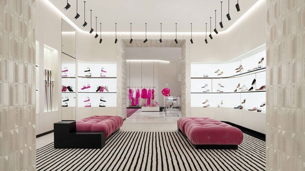 Valentino-Milla-de-Oro-de-Madrid-Barrio-de-Salamanca-Calle-Ortega-y-Gasset-Imagen-5